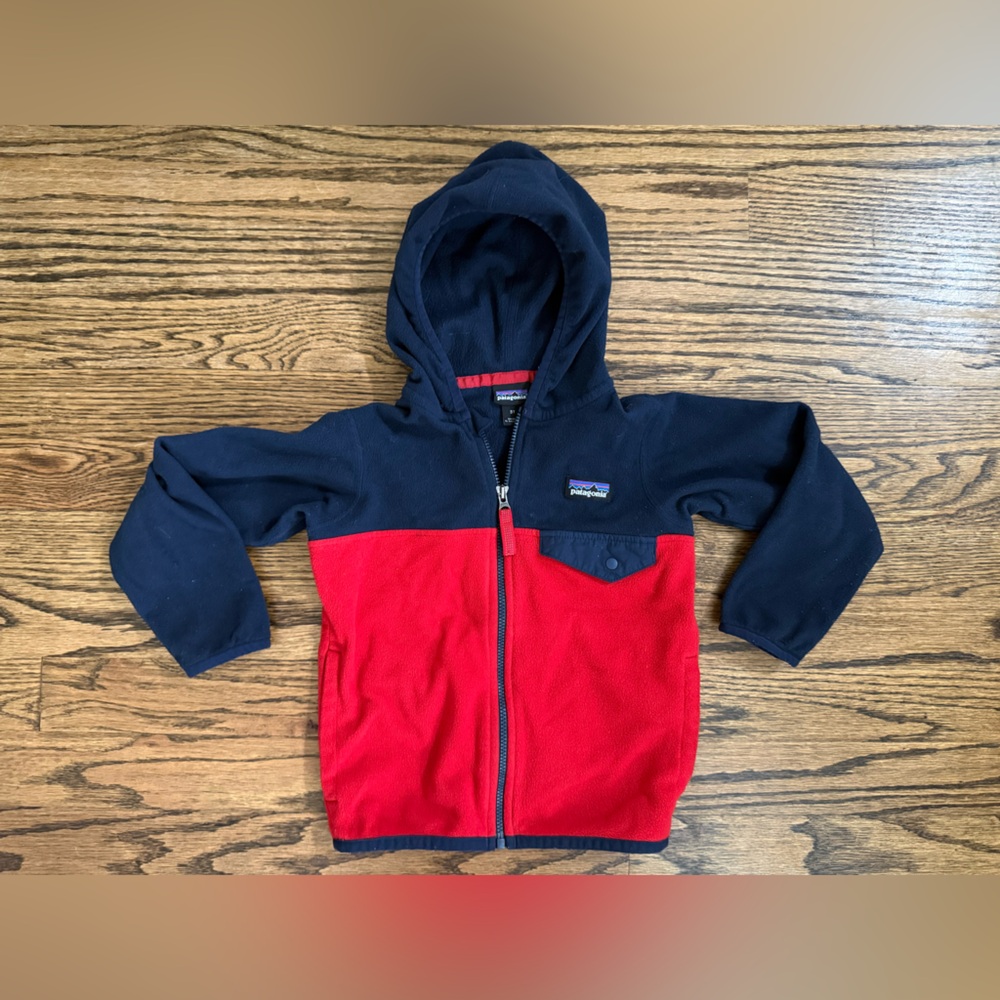 Patagonia Kids' Two-Tone Red and Black Hoodie, 3T